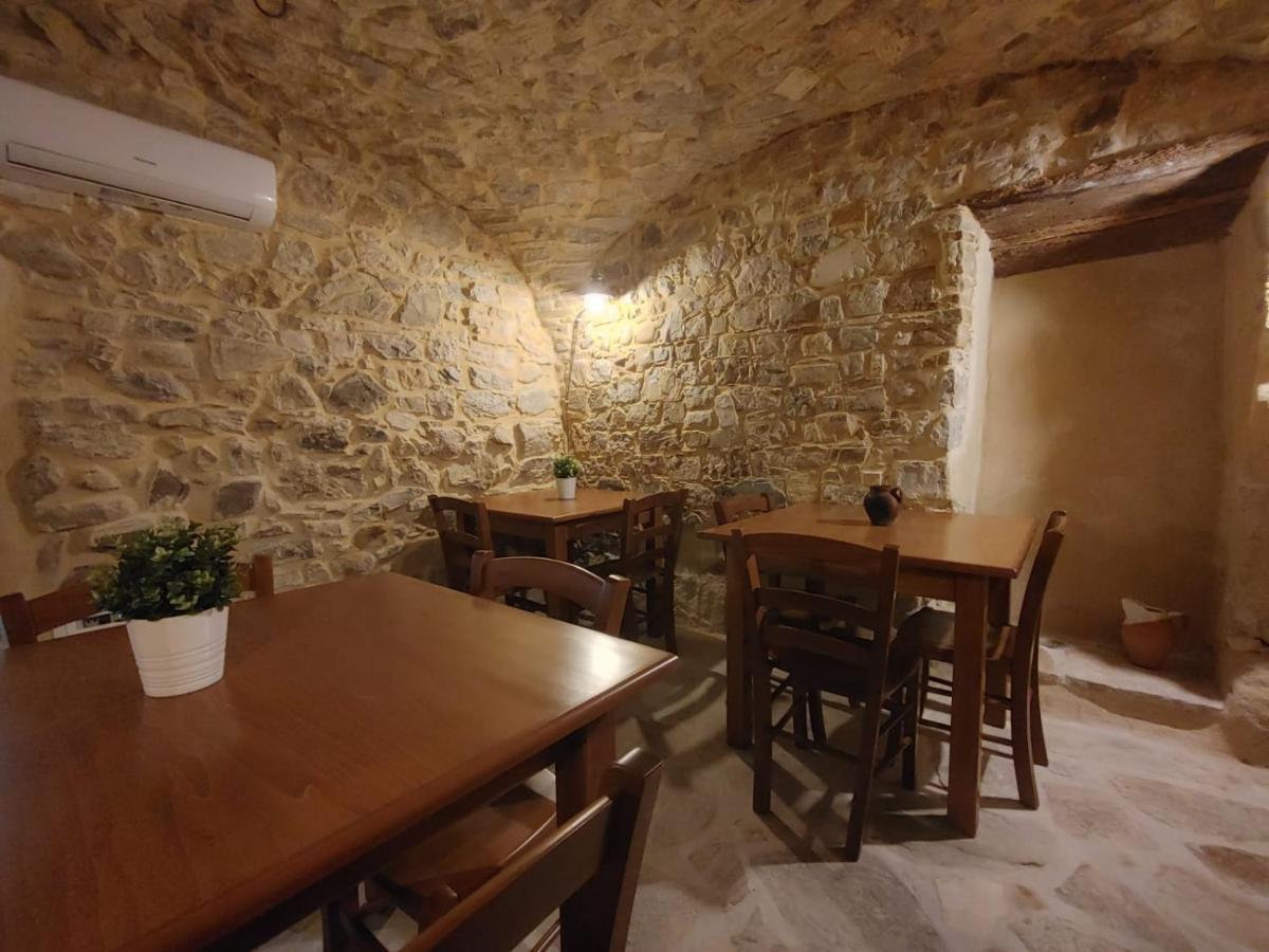Borgo Sciugolo Bed & Breakfast Baselice Exterior photo